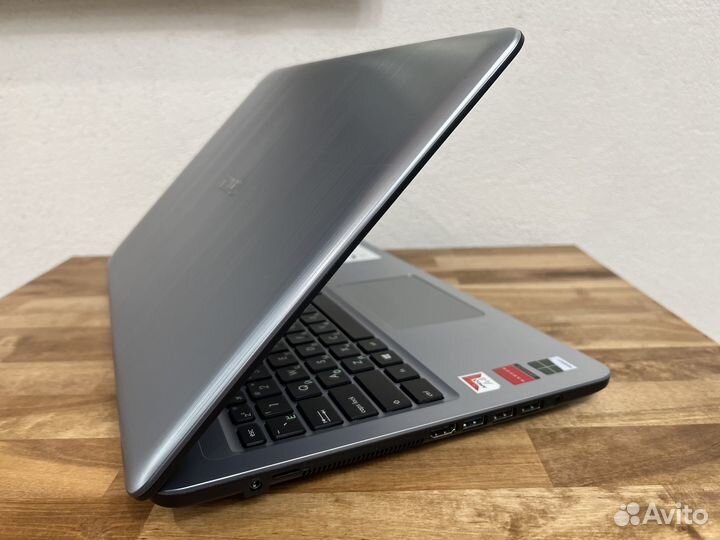 2021 Asus VivoBook 4 ядра 4Gb DDR4 SSD+500Gb сумка