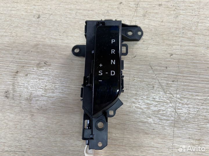 Индикатор выбора скоростей Toyota Rav4 XA 50