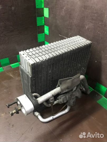 Испаритель кондиционера Mitsubishi Montero Sport