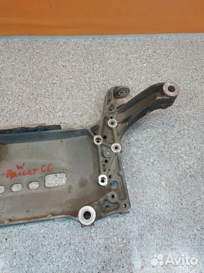 Подрамник передний Фольксваген Пассат CC