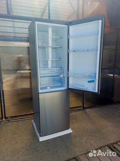 Холодильник Haier C2F637cxrg серый