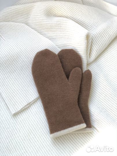 Варежки женские связанные на машине