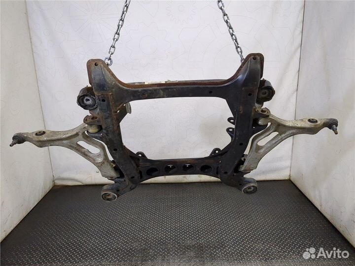 Балка подвески передняя Volkswagen Touareg, 2011