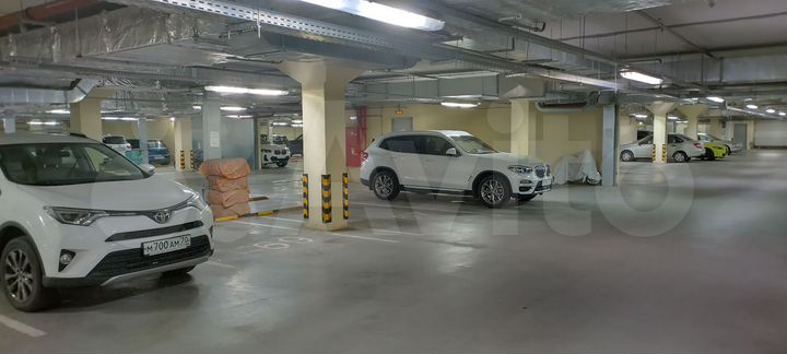 Машиноместо, 18 м²