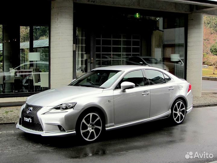 Накладка переднего бампера Lexus Is250 2013-2016