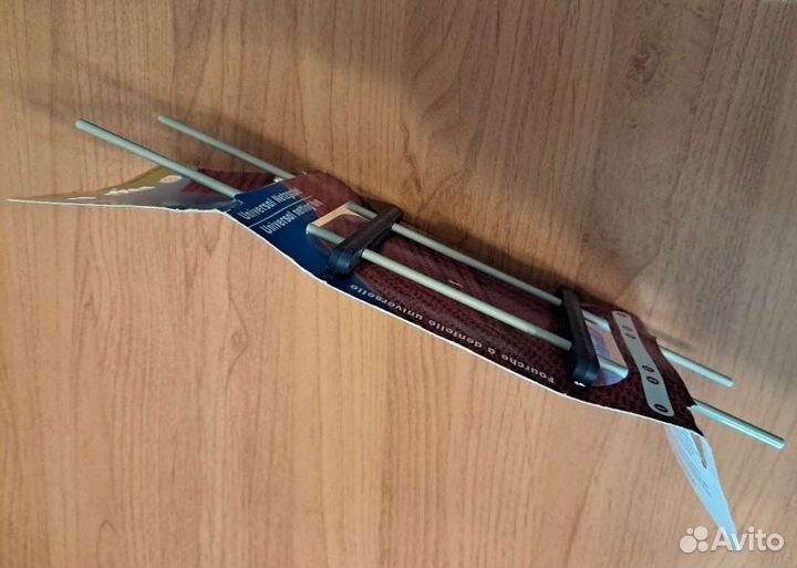 Спицы и вилка для вязания