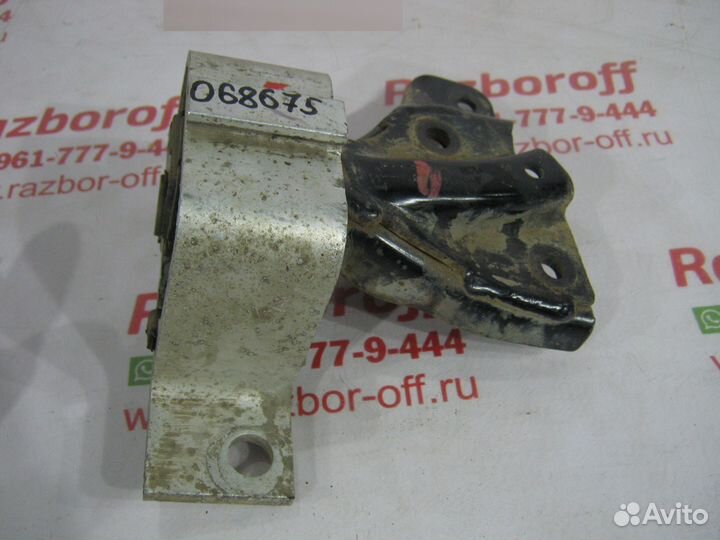 Опора двигателя правая Renault Logan 2004-2015