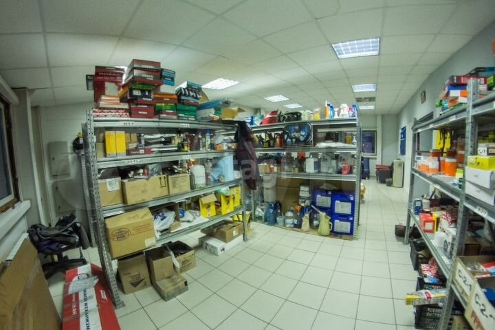 Продам помещение свободного назначения, 700 м²