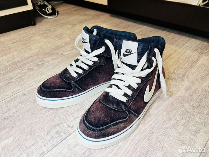 Сникерсы Nike новые