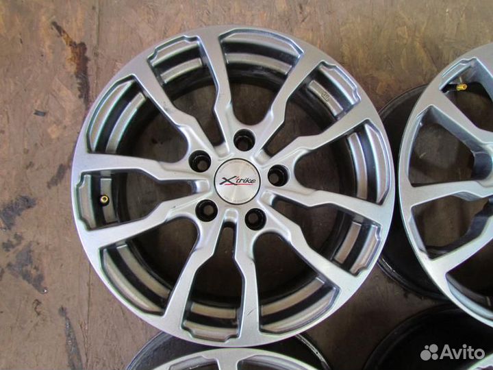 Диски Nissan R16 Литые 5x114.3 J6.5 CK