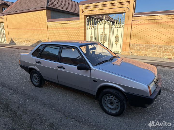 ВАЗ 21099 1.5 МТ, 2003, 225 000 км