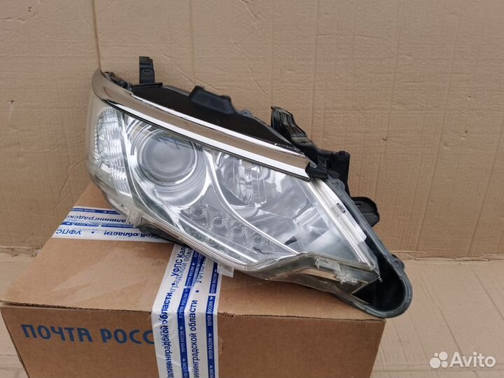 Toyota Camry V 55 фара передняя правая оригинал