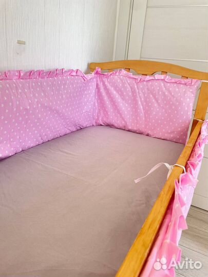 Бортики в кроватку