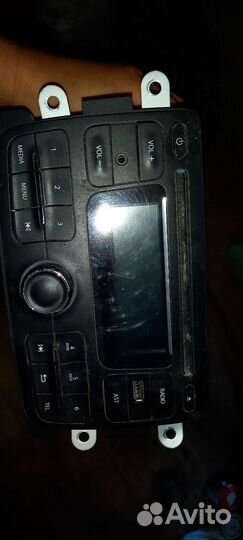 Штатная автомагнитола