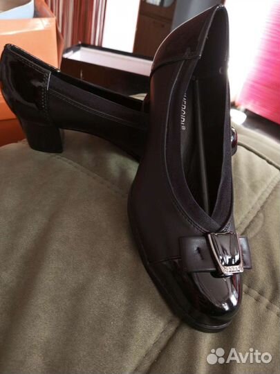 Обувь женская 37 размер новые
