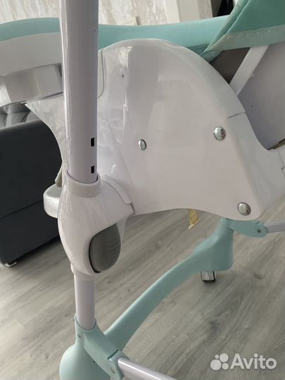 Стульчик для кормления babyton