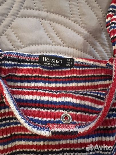 Топ bershka