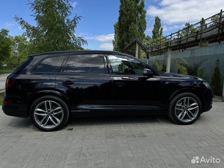 Audi Q7 3.0 AT, 2018, 241 044 км