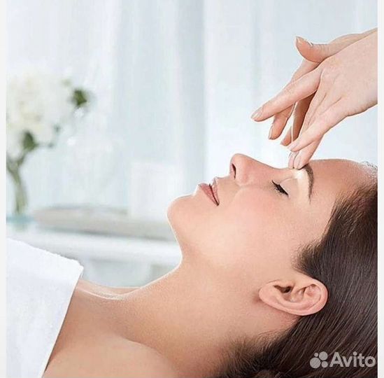 Моделирующий массаж лица и шейно-воротниковой зоны