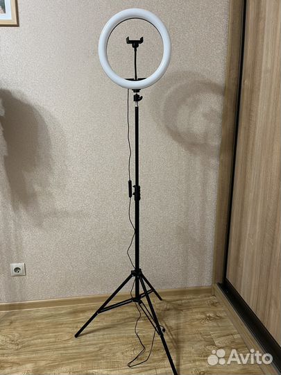 Лампа кольцевая 33 см