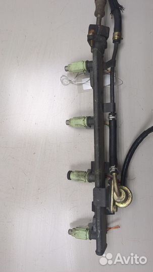 Форсунка топливная Mitsubishi Lancer 9, 2004