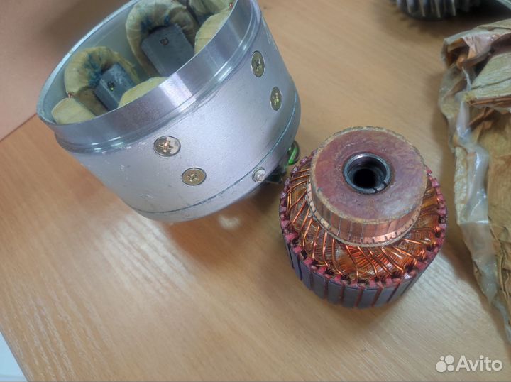 Генератор Иж Планета 6 вольт/6V (в сборе)