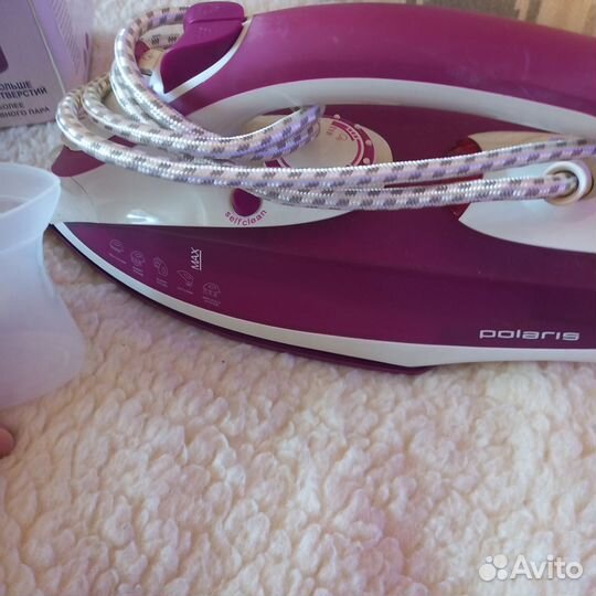Утюг новый Polaris
