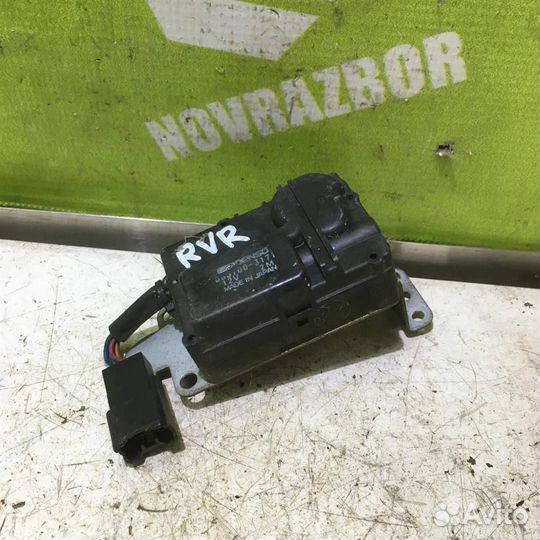 Моторчик заслонки отопителя Митсубиси рвр Н23В