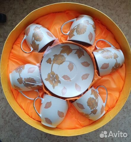 Чашки и блюдца