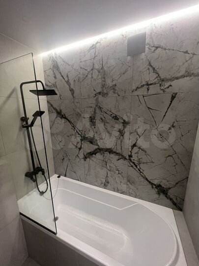 2-к. квартира, 66 м², 21/27 эт.