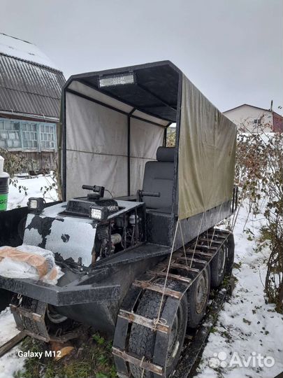 Гусеничный вездеход