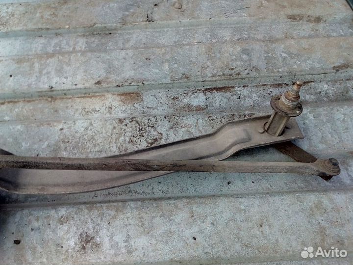 Трапеция стеклоочистителя Volkswagen Golf 2 83-92