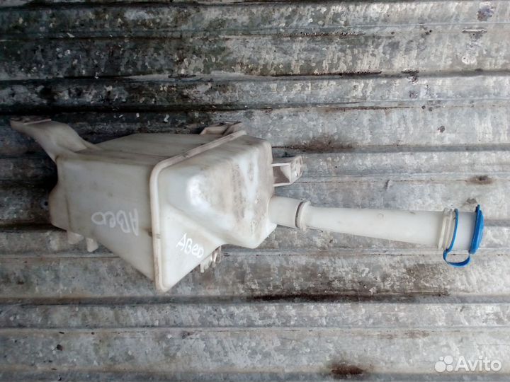 Бачок омывателя Chevrolet Aveo (T250)