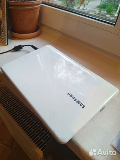 Нетбук samsung nc110