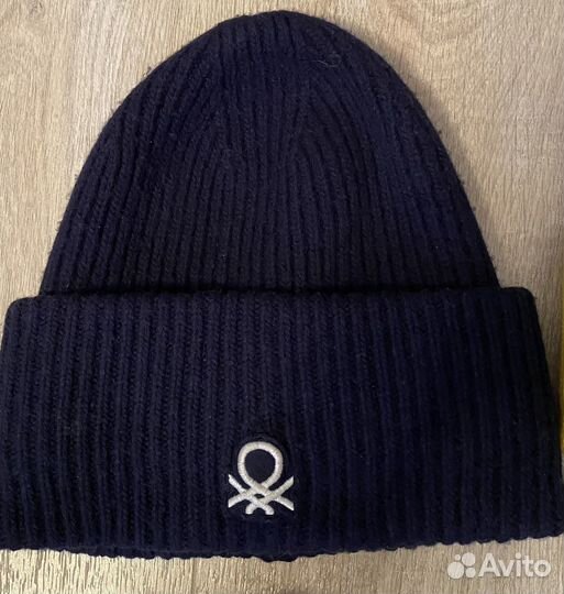 Шапка женская вязаная