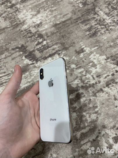 iPhone X, 64 ГБ