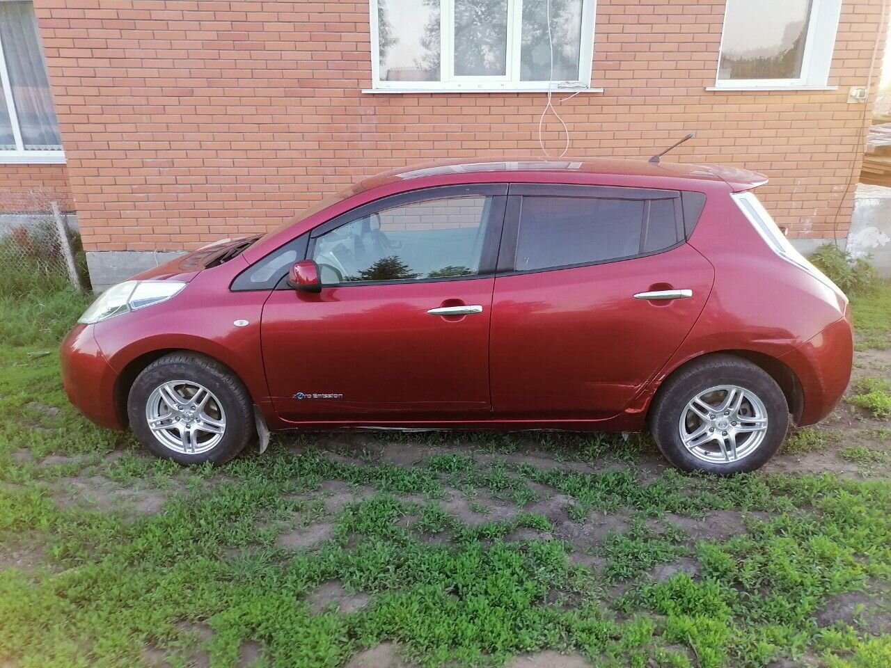 Nissan Leaf: фото владельца
