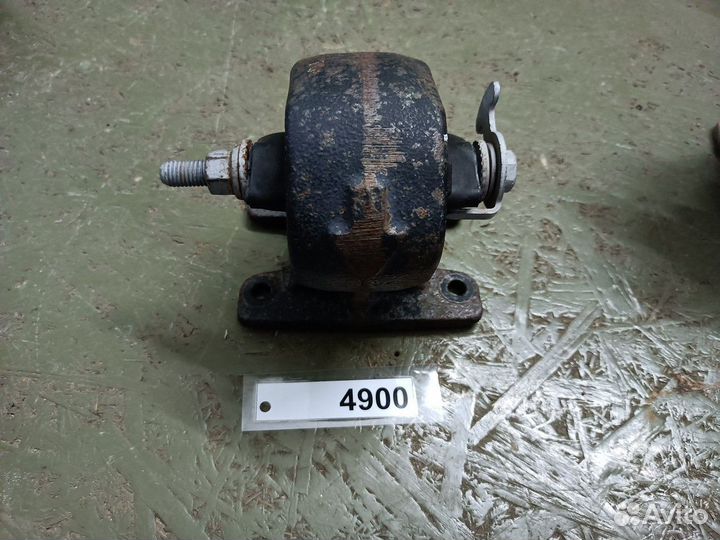 Подушка крепления двигателя