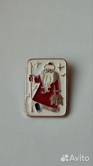 Значки СССР Детские Ну, погоди, Новый год