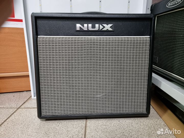 Nux Mighty-40BT - Цифровой комбоусилитель
