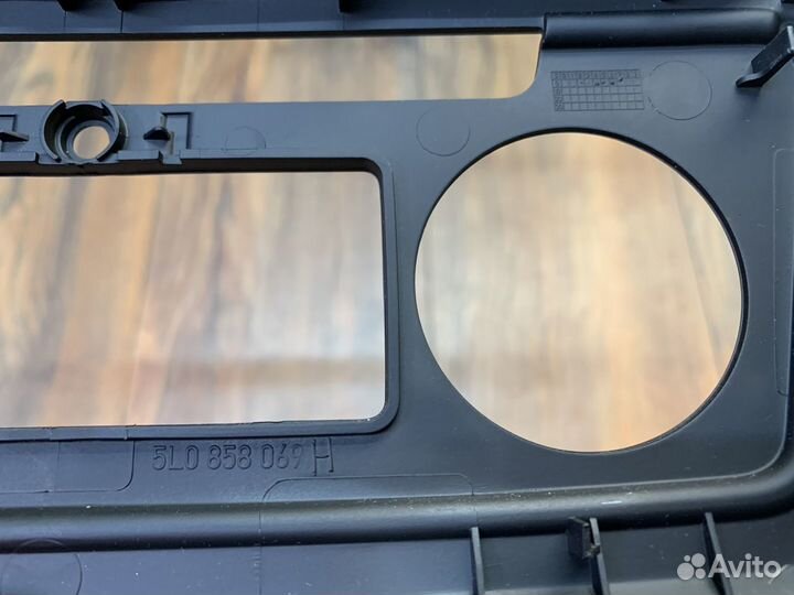 Skoda Yeti Накладка декоративная