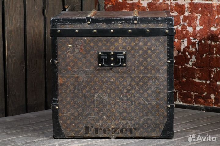 Louis Vuitton Monogram Trunk