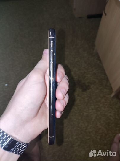 iPhone Xs, 64 ГБ
