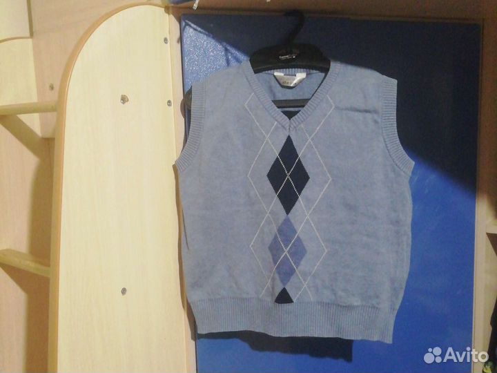 Желетки и рубашки для школы