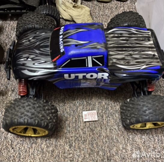 Радиоправлямый монстр utor 8E 4WD
