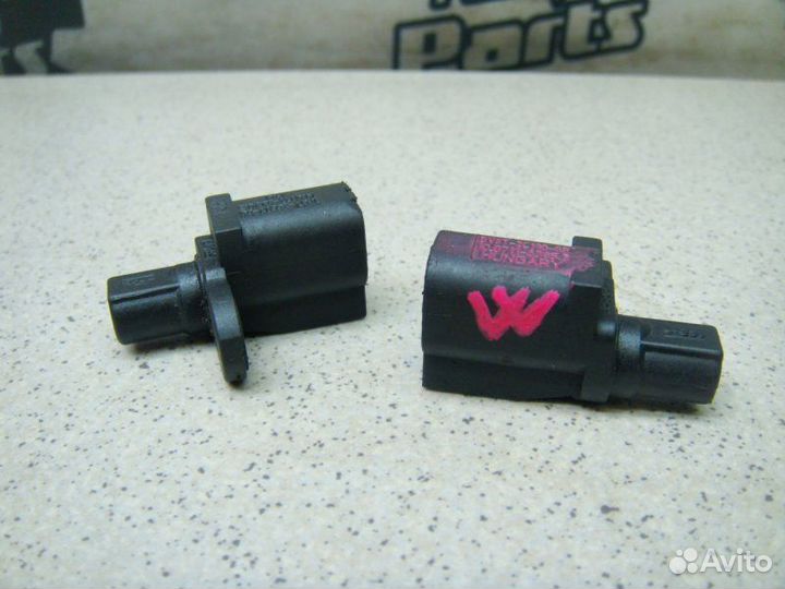 Датчик ABS задний Ford Focus 3