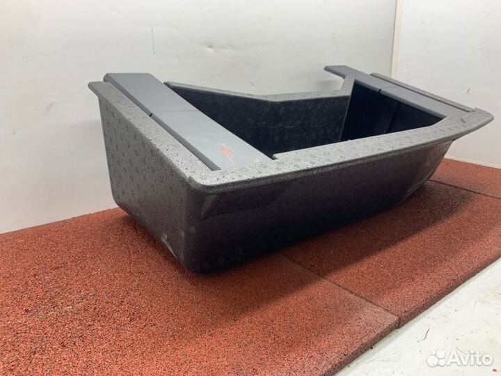 Ящик для инструментов Skoda Rapid седан cwvb 2017