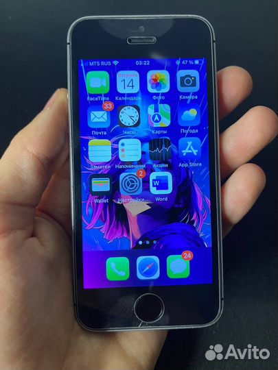 iPhone SE, 32 ГБ