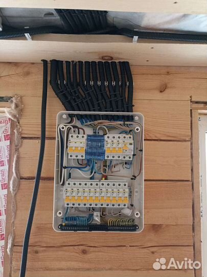 Аварийный Электрик, Электромонтаж