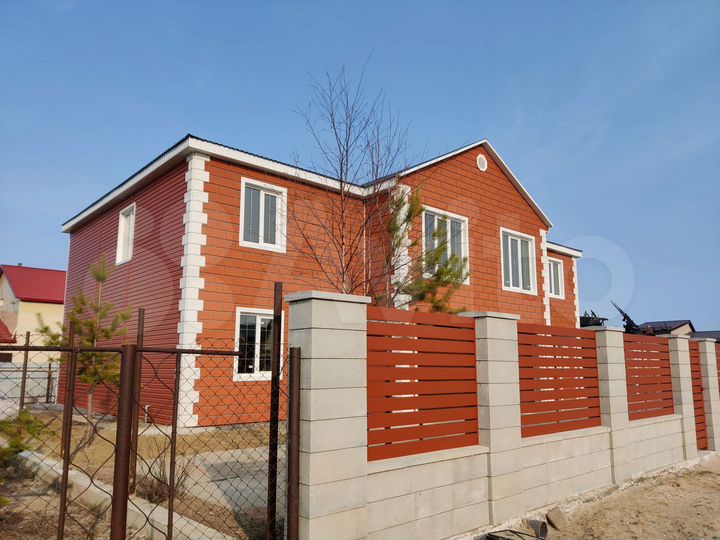 Таунхаус 174 м² на участке 3 сот.